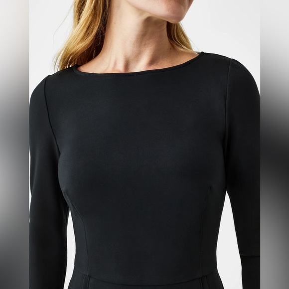 💐SPANX The Perfect A-line 3/4 Sleeve Dress - Black - Picture 3 of 6